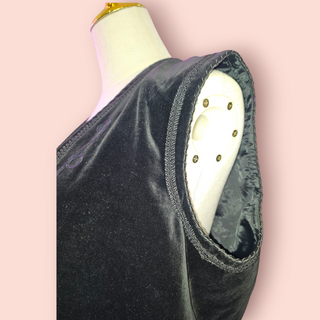 WRAGGS - VINTAGE BLACK VELVETY EMBROIDED OPEN VEST