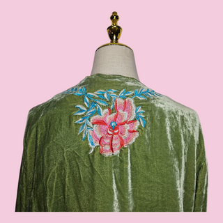 CHASING UNICORNS - 'ONE NIGHT IN HEAVEN' Silk Velvet & Embroidered Short Housecoat  RRP $592 NWT (current season)