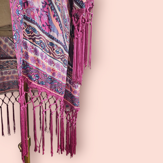 ARNHEM - STUNNING PINK PATTERN KIMONO WITH FRINGING est. RRP $189
