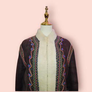 VINTAGE - AUTHENTIC POLISH 70s SUEDE COAT WITH DETAILED EMBROIDERY